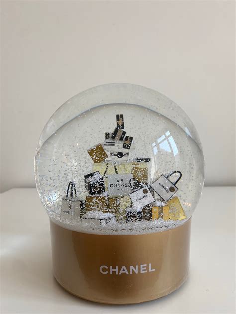 chanel snow globe 2019 uk|Chanel christmas snow globe.